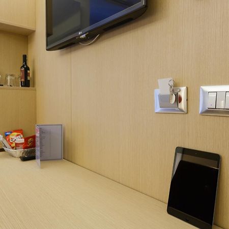 ホテル ドムス テレンツィオ ローマ 部屋 写真