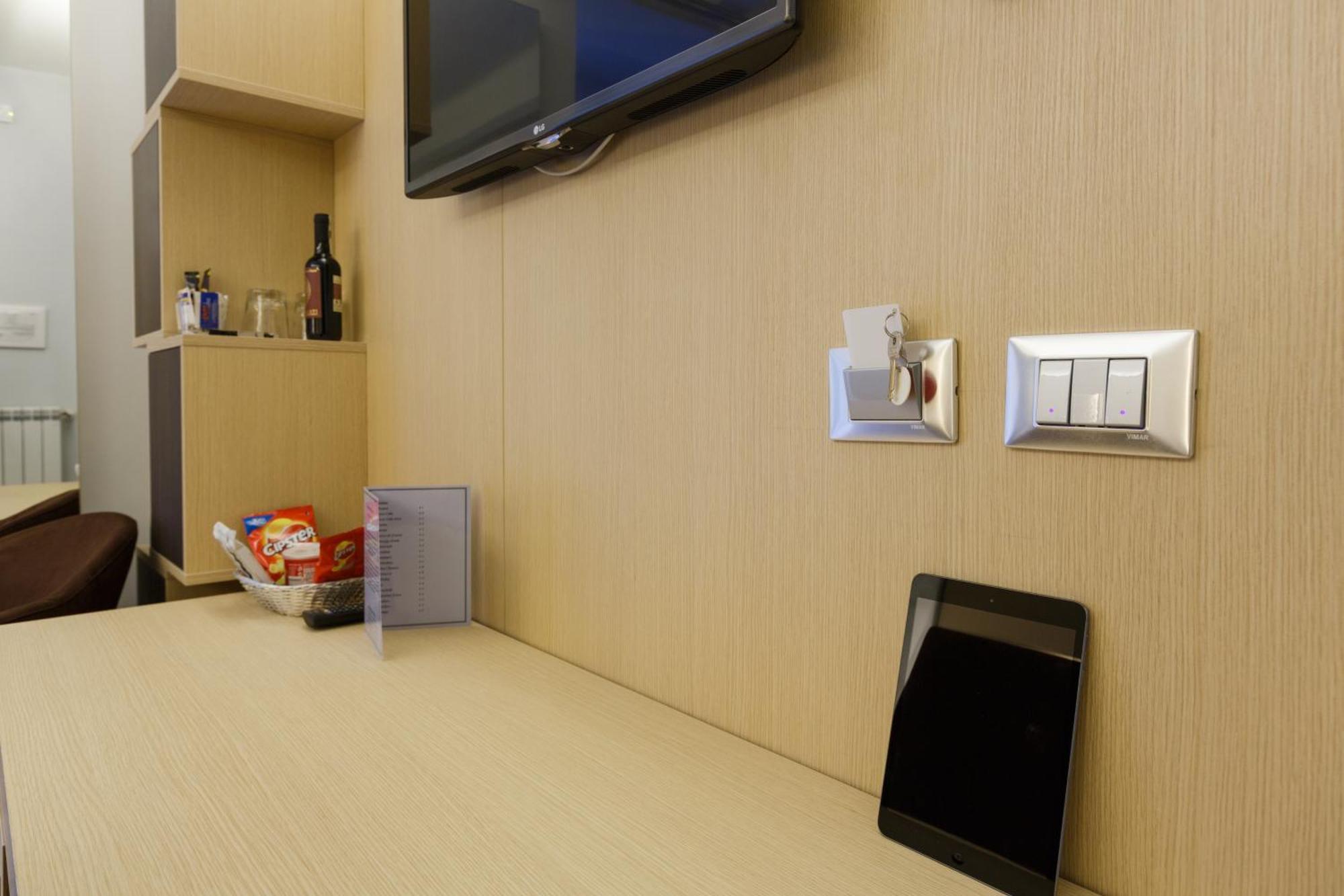 ホテル ドムス テレンツィオ ローマ 部屋 写真